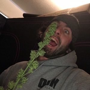 Meet your Posher, Thomas